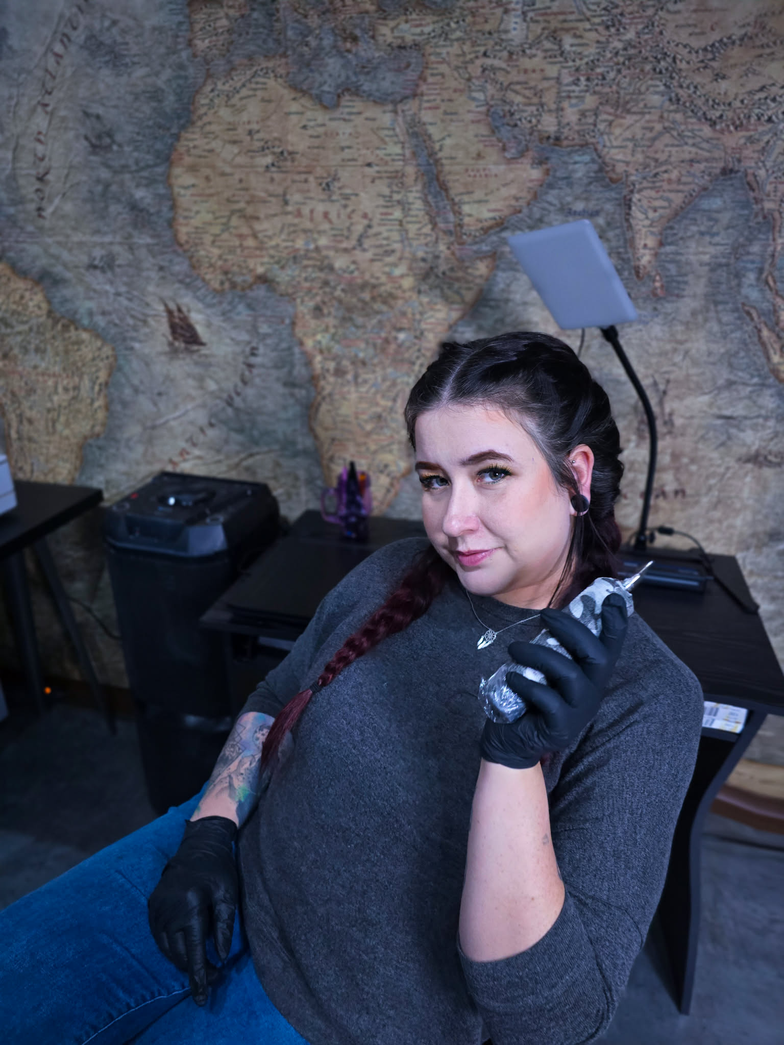 Monika Misiak - tatuażystka Lava Ink